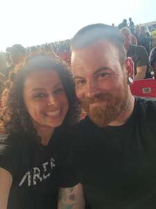 The Smashing Pumpkins: the World is a Vampire Tour