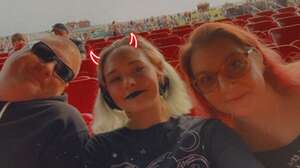 The Smashing Pumpkins: the World is a Vampire Tour