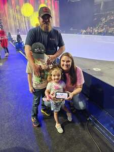 Disney on Ice Presents Find Your Hero