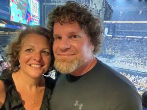 Lionel Richie and Earth, Wind & Fire - Sing a Song All Night Long