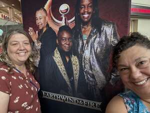 Lionel Richie and Earth, Wind & Fire - Sing a Song All Night Long