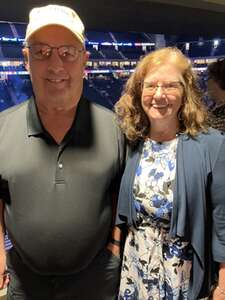 Lionel Richie and Earth, Wind & Fire - Sing a Song All Night Long