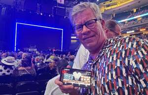 Lionel Richie and Earth, Wind & Fire - Sing a Song All Night Long