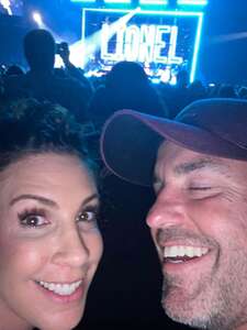 Lionel Richie and Earth, Wind & Fire - Sing a Song All Night Long