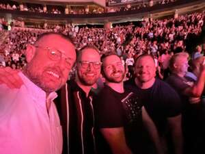 Lionel Richie and Earth, Wind & Fire - Sing a Song All Night Long