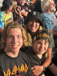 Def Leppard & Motley Crue: the World Tour