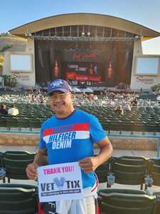 Rod Stewart With Special Guest Cheap Trick