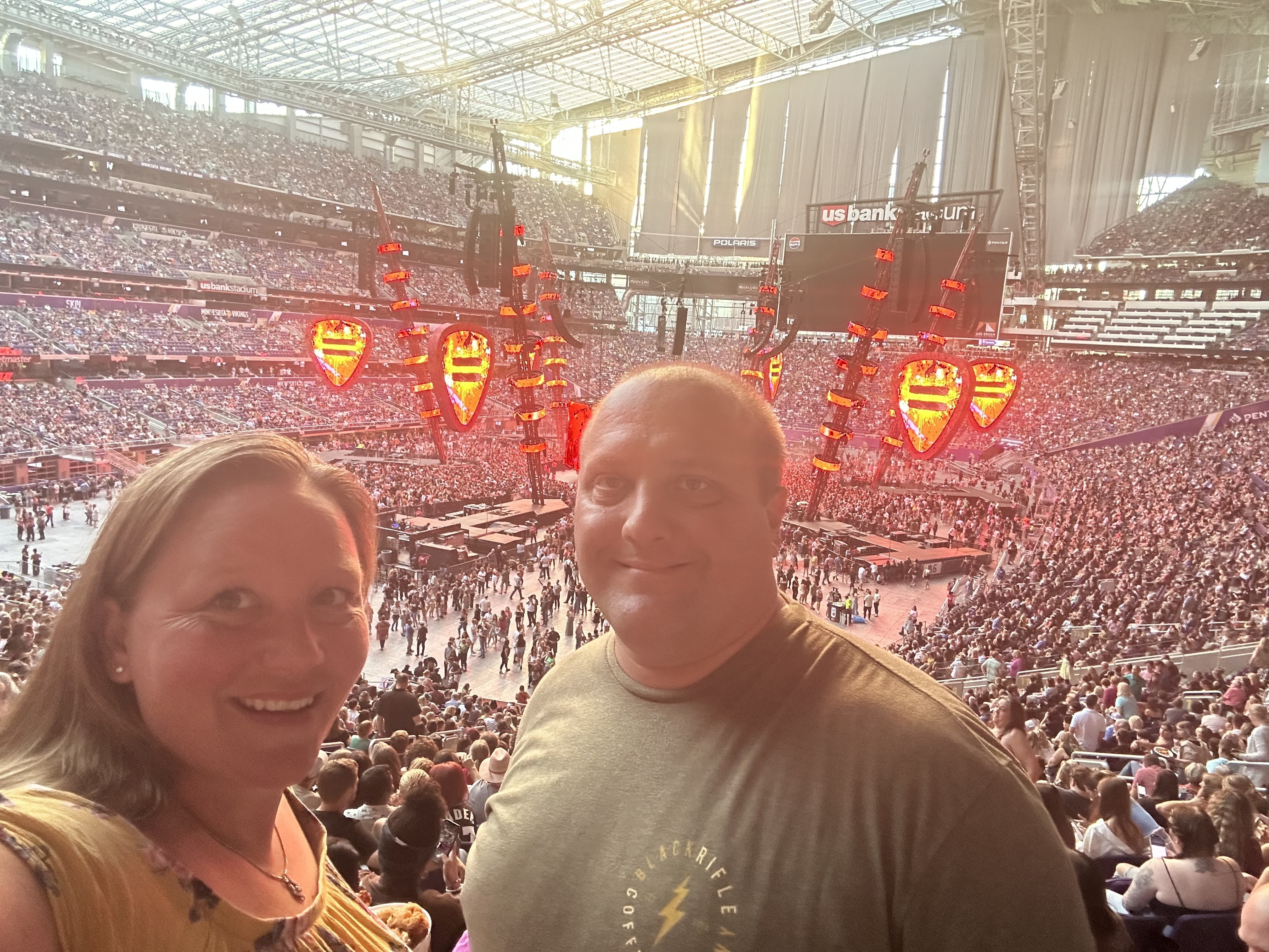 Ed Sheeran: +-=? X Tour