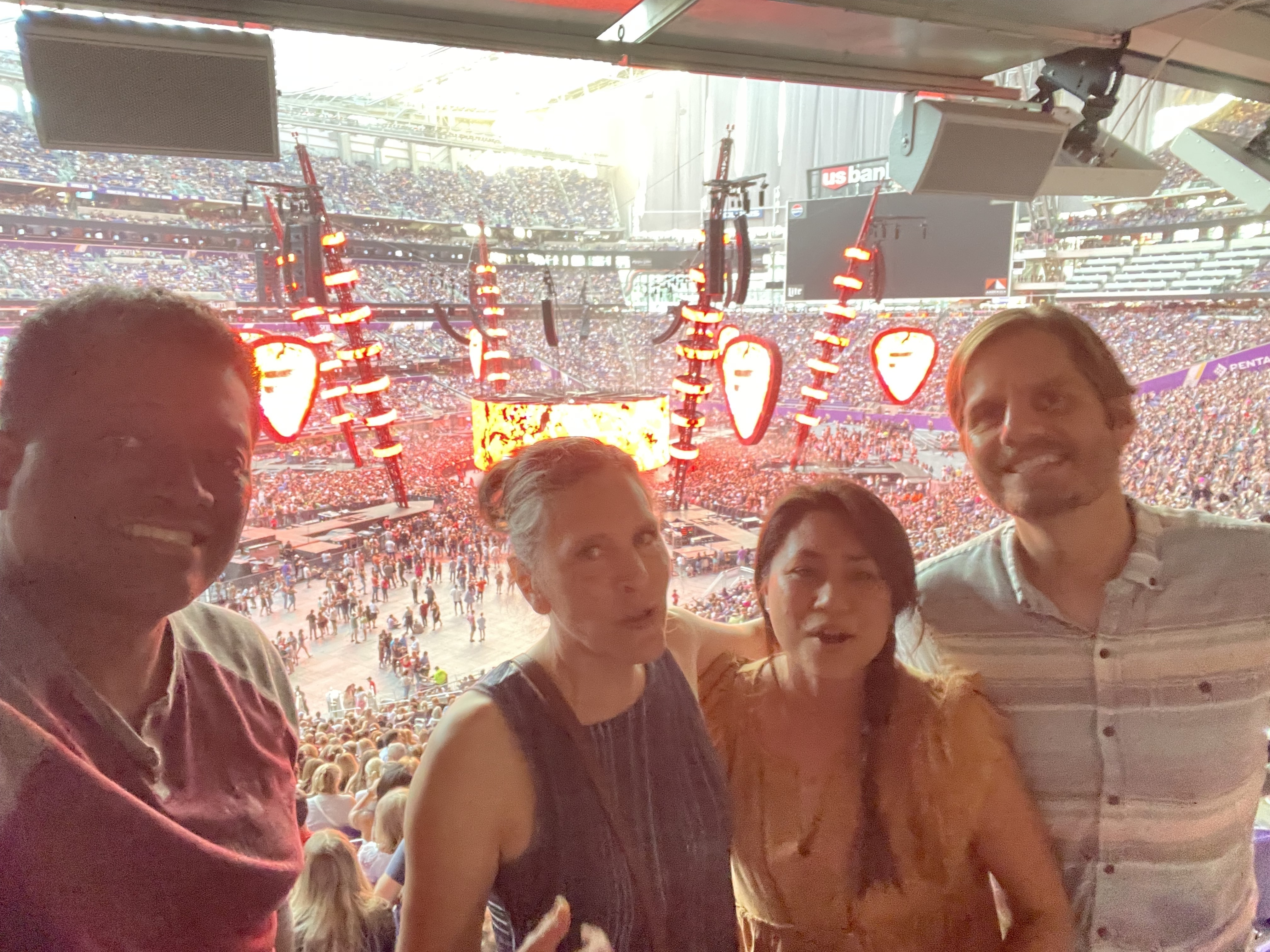 Ed Sheeran: +-=? X Tour