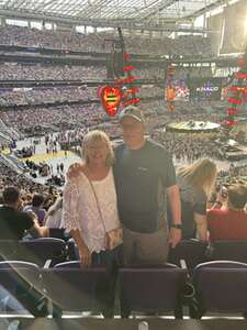 Ed Sheeran: +-=? X Tour