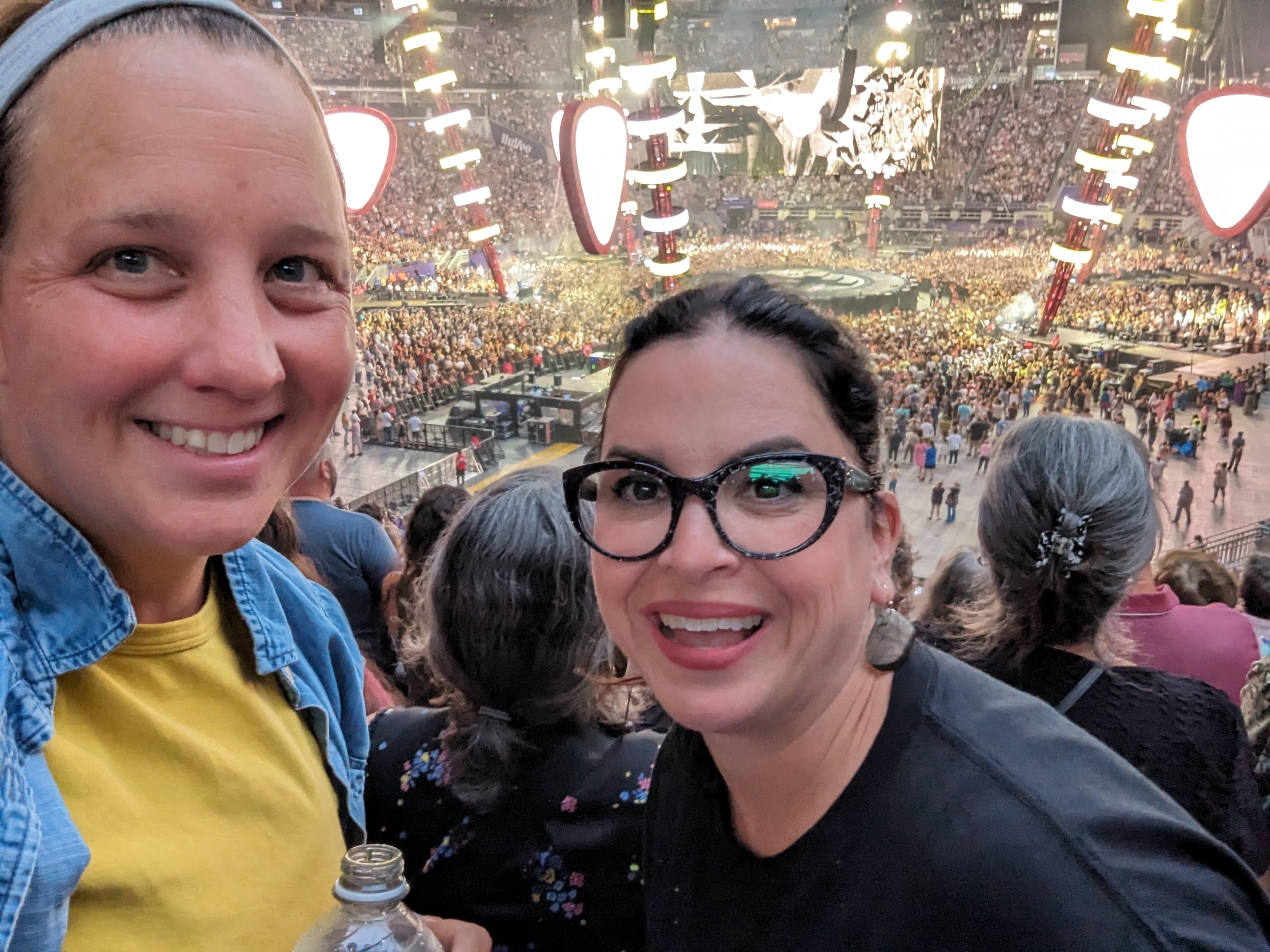Ed Sheeran: +-=? X Tour