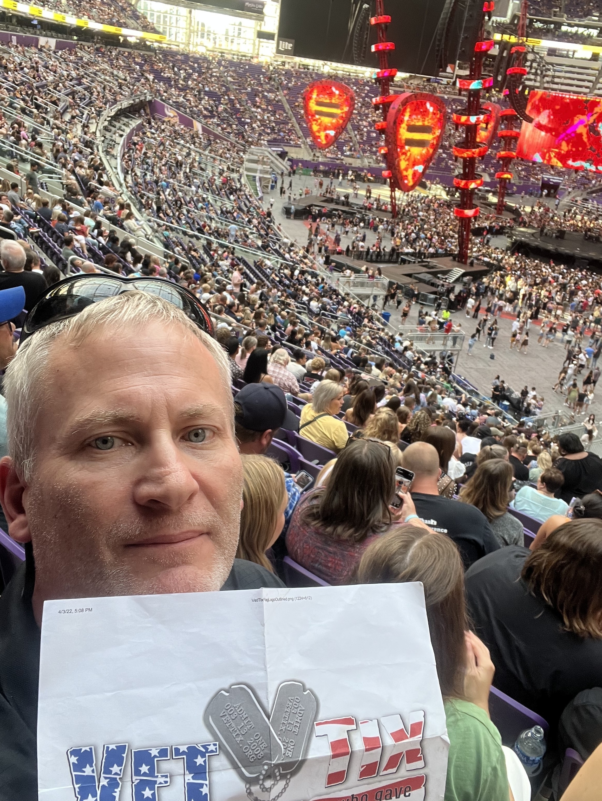 Ed Sheeran: +-=? X Tour