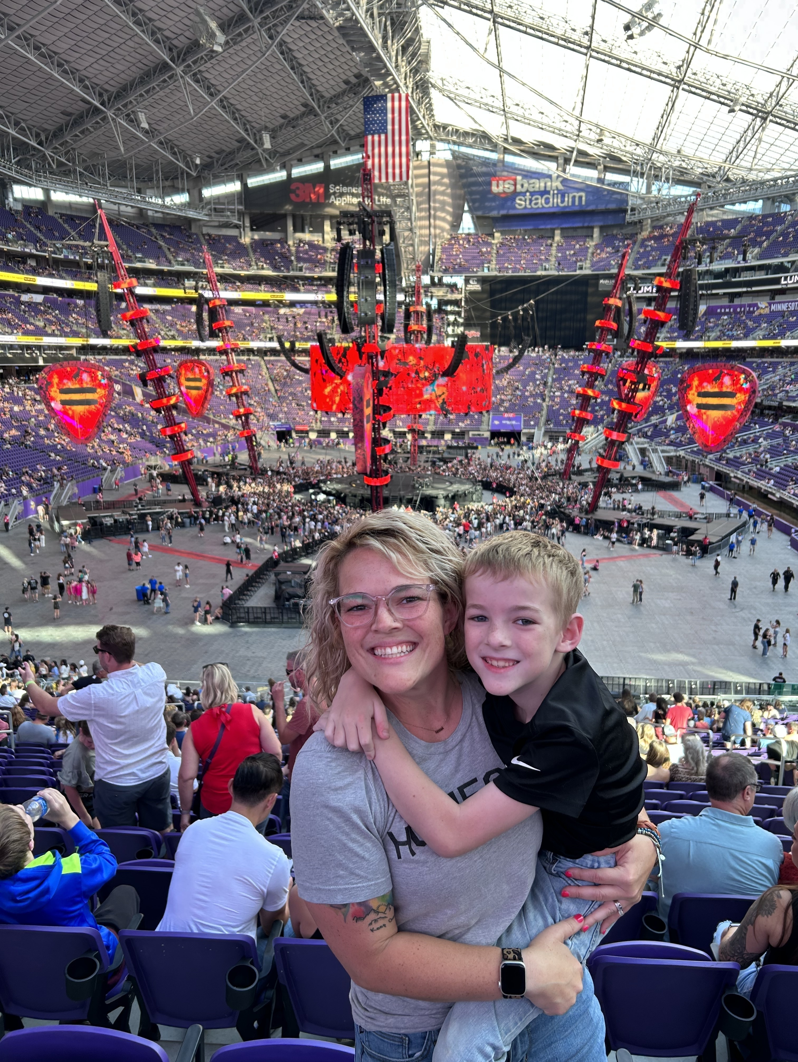 Ed Sheeran: +-=? X Tour