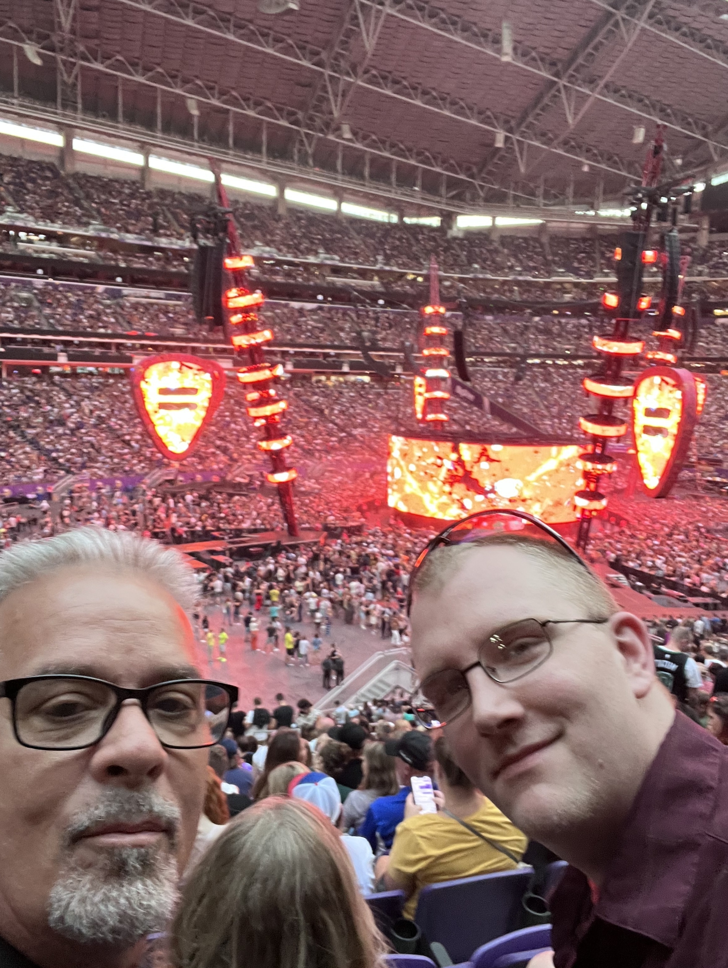 Ed Sheeran: +-=? X Tour