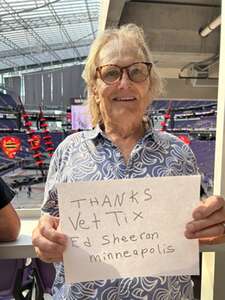 Ed Sheeran: +-=? X Tour