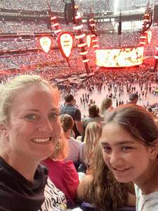 Ed Sheeran: +-=? X Tour