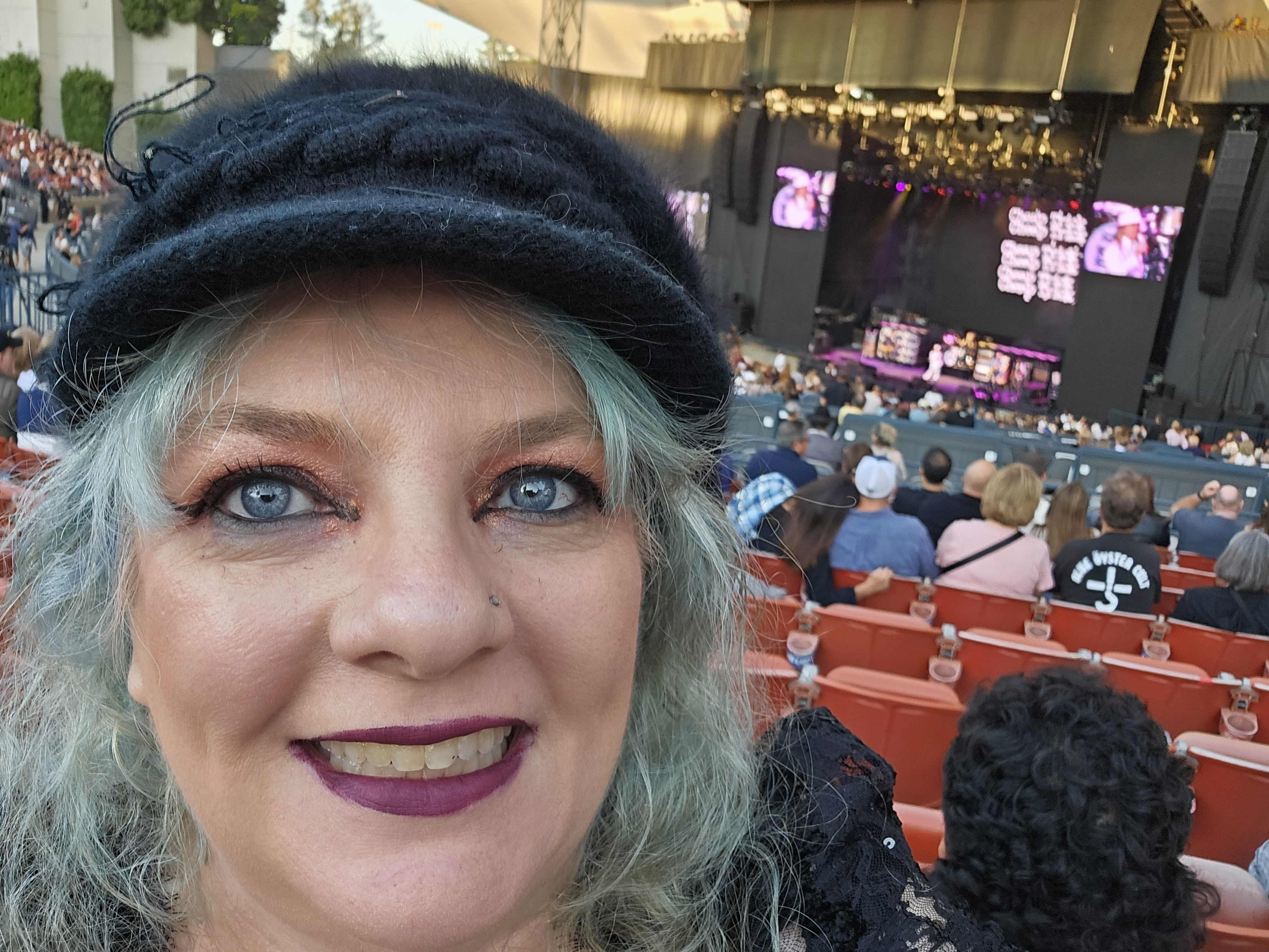 Rod Stewart With Special Guest Cheap Trick