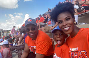 Clemson Tigers - NCAA Football vs Charleston Southern Buccaneers
