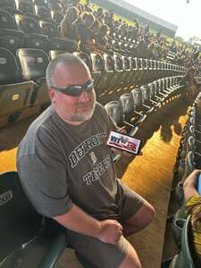 Manchester Orchestra & Jimmy Eat World - the Amplified Echoes