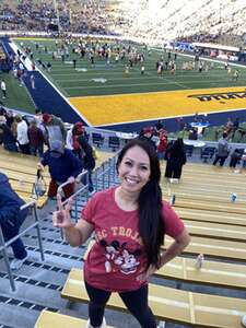California Golden Bears - NCAA Football vs USC Trojans