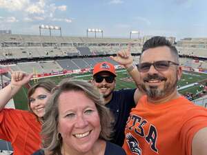 Houston Cougars - NCAA Football vs UTSA Roadrunners