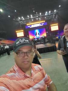 Ll Cool J: the F. O. R. C. E. Live