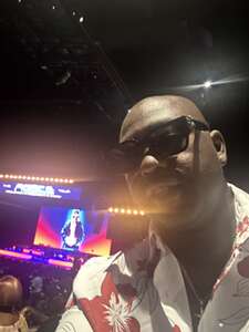 Ll Cool J: the F. O. R. C. E. Live