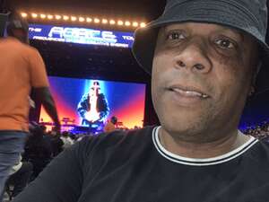 Ll Cool J: the F. O. R. C. E. Live