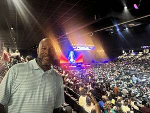 Ll Cool J: the F. O. R. C. E. Live