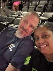 Ll Cool J: the F. O. R. C. E. Live