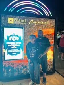 The Smashing Pumpkins: the World is a Vampire Tour