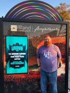 The Smashing Pumpkins: the World is a Vampire Tour