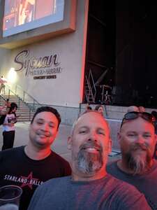 The Smashing Pumpkins: the World is a Vampire Tour