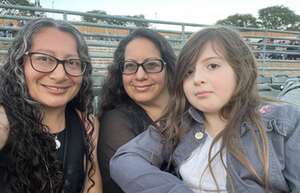 The Smashing Pumpkins: the World is a Vampire Tour