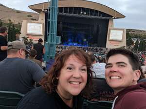 The Smashing Pumpkins: the World is a Vampire Tour