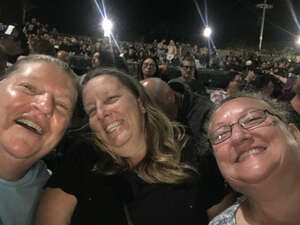 The Smashing Pumpkins: the World is a Vampire Tour