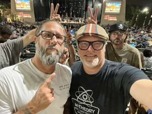 The Smashing Pumpkins: the World is a Vampire Tour