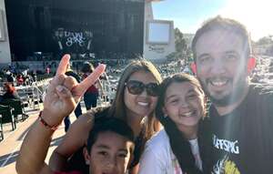 The Smashing Pumpkins: the World is a Vampire Tour