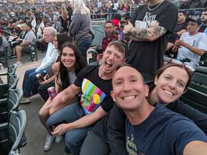 The Smashing Pumpkins: the World is a Vampire Tour