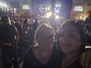 The Smashing Pumpkins: the World is a Vampire Tour