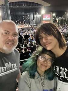 The Smashing Pumpkins: the World is a Vampire Tour