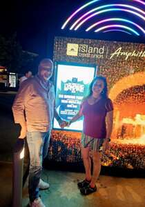 The Smashing Pumpkins: the World is a Vampire Tour