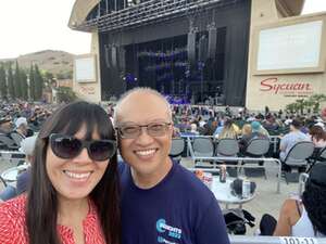 The Smashing Pumpkins: the World is a Vampire Tour