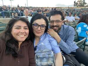 The Smashing Pumpkins: the World is a Vampire Tour