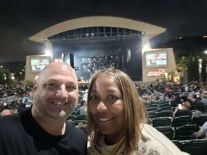 The Smashing Pumpkins: the World is a Vampire Tour