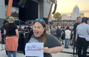 An Evening With Cake