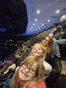 Disney on Ice Presents Frozen & Encanto