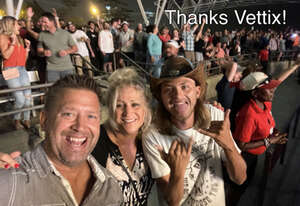 Darius Rucker: Starting Fires Tour