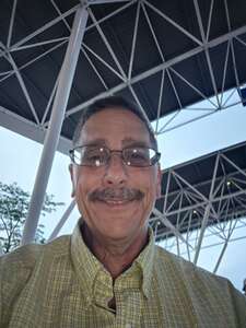 Darius Rucker: Starting Fires Tour