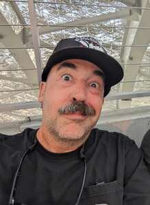 Los Angeles Rams - NFL vs Los Angeles Chargers